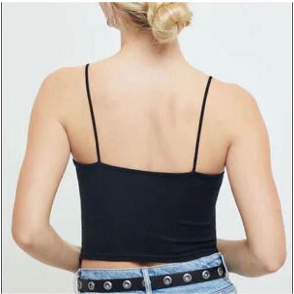 ✨ME to We Square High Neck Crop Cami✨ - Picture 3 of 7